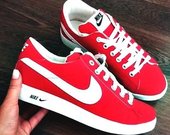 Top Nike Sneakers in Red!