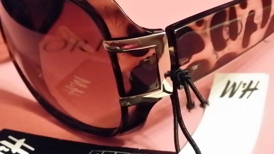 Saules akiniai / H&M
