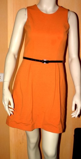next oranzine suknele
