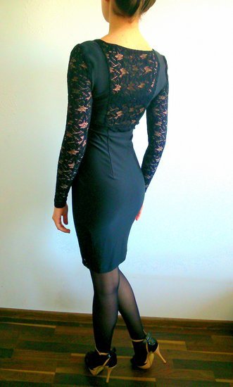 NEREALI juoda suknelė 