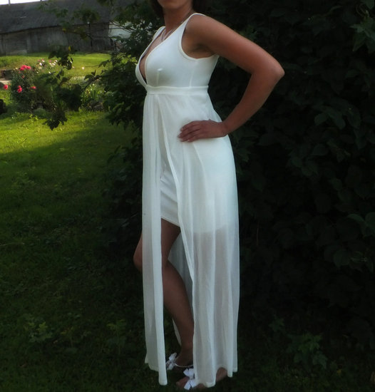 Balta proginė suknelė Tik 130 Lt