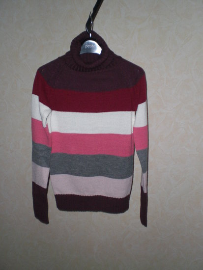 Dryžuotas šiltas megztinis