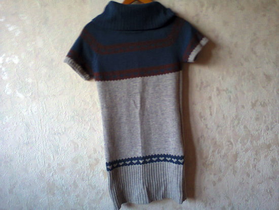 megztinukas trumpomis rankovėmis