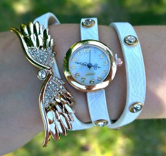 Laikrodis su angelo sparnais