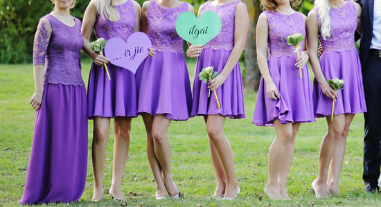 Trumpa violetinė suknelė