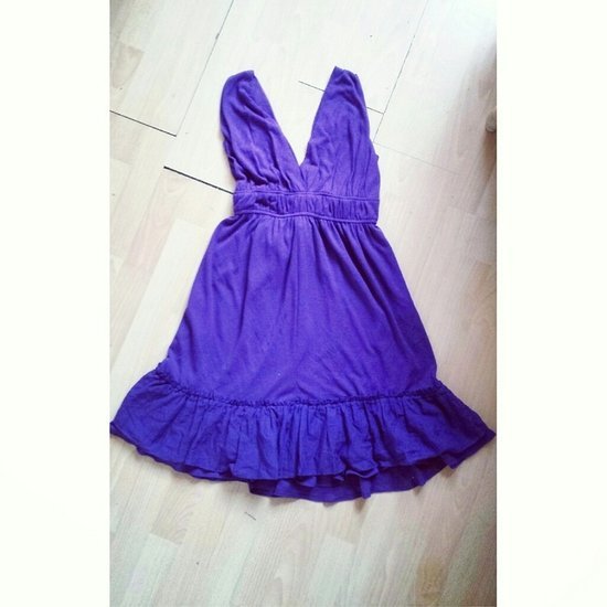 Zara violetine suknele