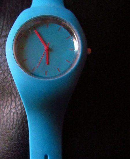 Naujas stilingas mėlynas/žydras laikrodis