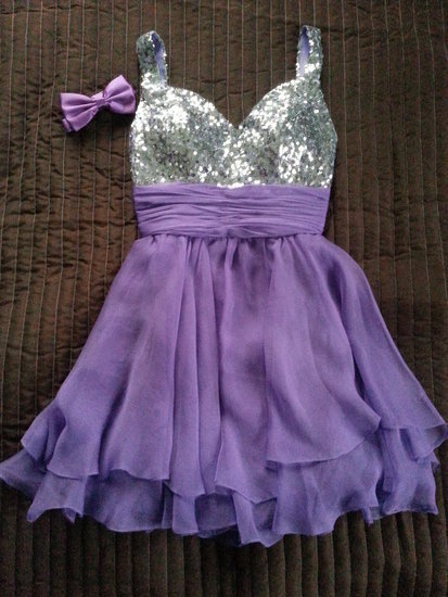 Pamergių violetinės - alyvinės suknelės