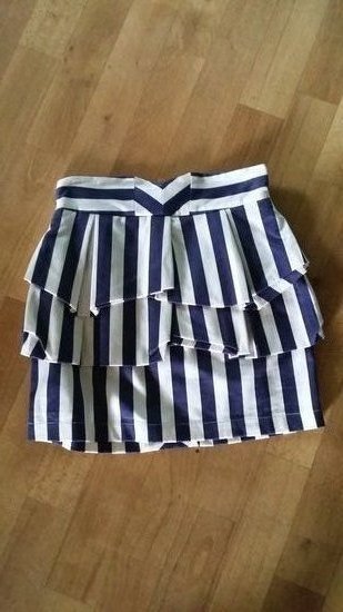 Dryžuotas sijonas