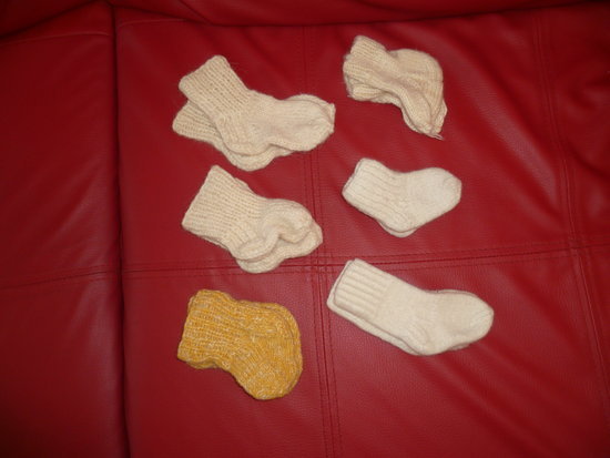 Vilnoninės kojinytės kūdikiui