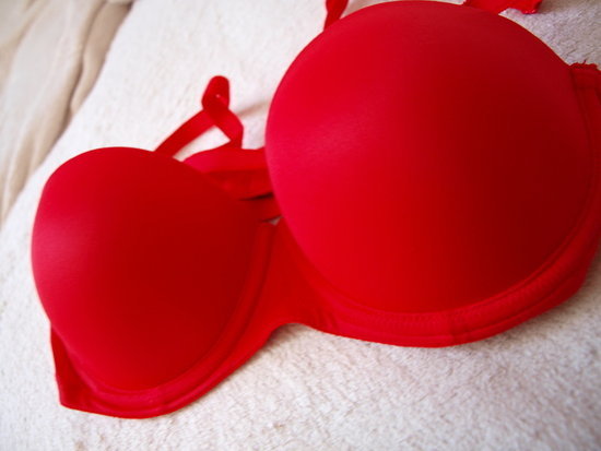 Victoria's Secret originalus raudonas liemenukas