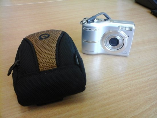 fotoaparatas olympus -210 7.1 megapixel. 