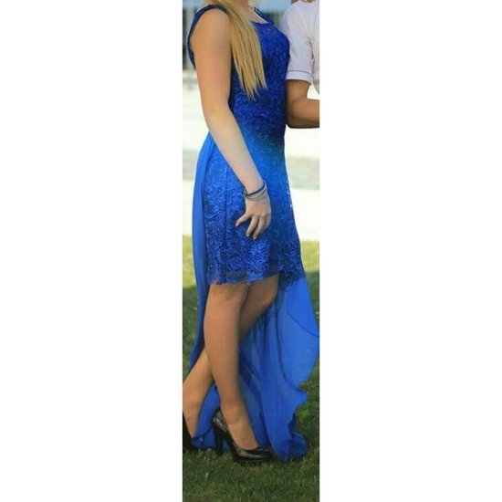 Nuostabi mėlyna suknelė 