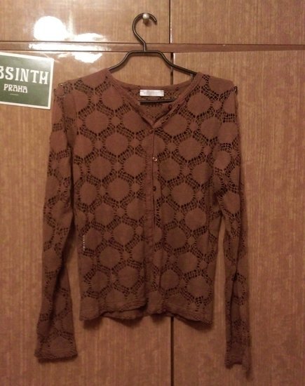 Rudas vasarinis megztinis