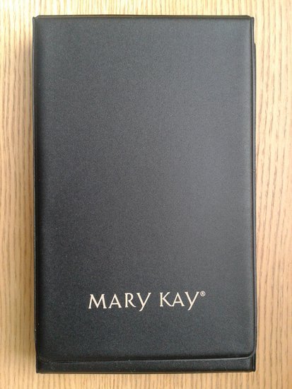 Mary Kay pastatomas veidrodėlis