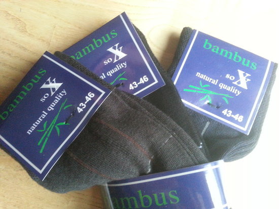 Naujos vokiškos bambukinės kojinės