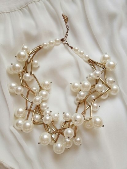 Kaklo papuošalas su perlais