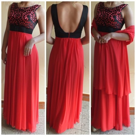 ilga raudona suknelė