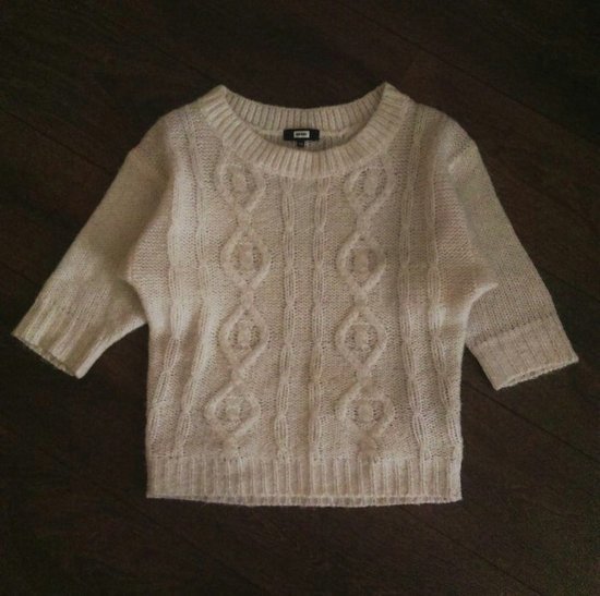 Dramblio kaulo spalvos megztinis