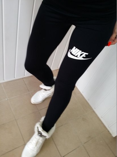 nike sportui leginsai