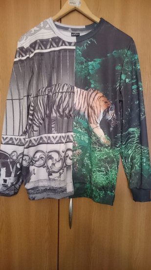 Tigrinis džemperis