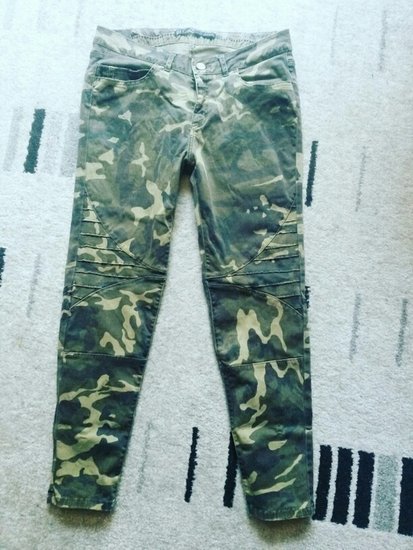 Zara madingi kareiviški džinsai