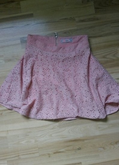 Skater svelniai rozinis sijonas