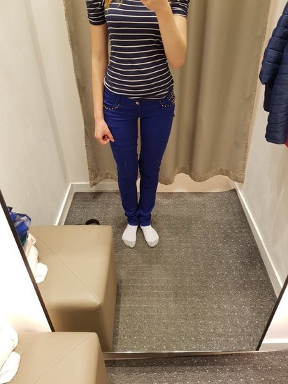 Visiškai nauji mėlyni džinsai