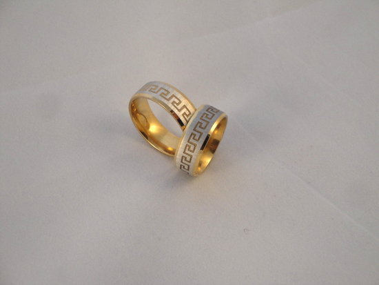 Vestuviai auksu pildyti Versace rašto žiedai