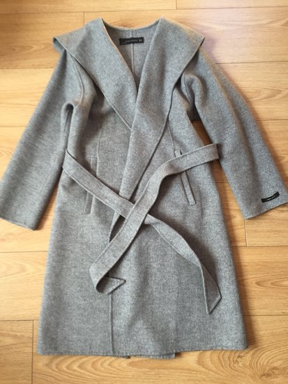 ZARA moteriskas pilkas paltas