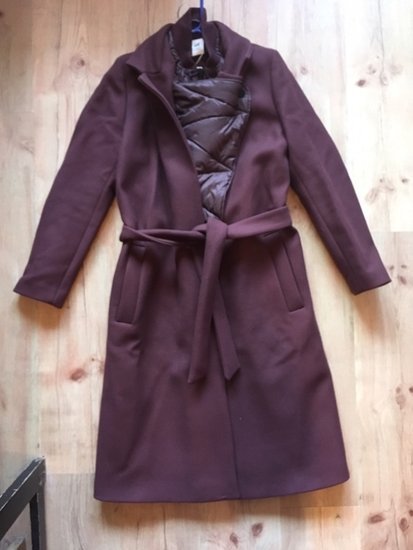 Išskirtinio dizaino paltas