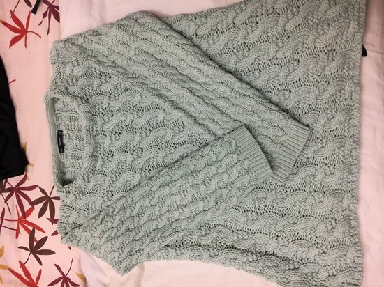 žalias megztinis