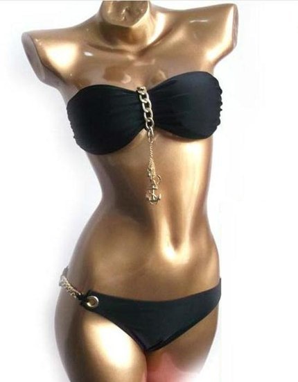 Juodas bikini su auksiniu inkaru