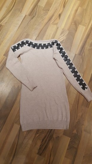 Kūno spalvos megztinis/tunika
