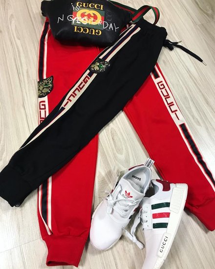 Gucci red/black kelnytes