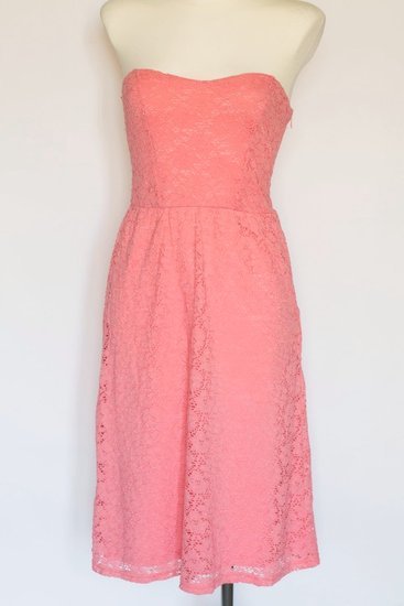 Rožinė  Asos suknelė