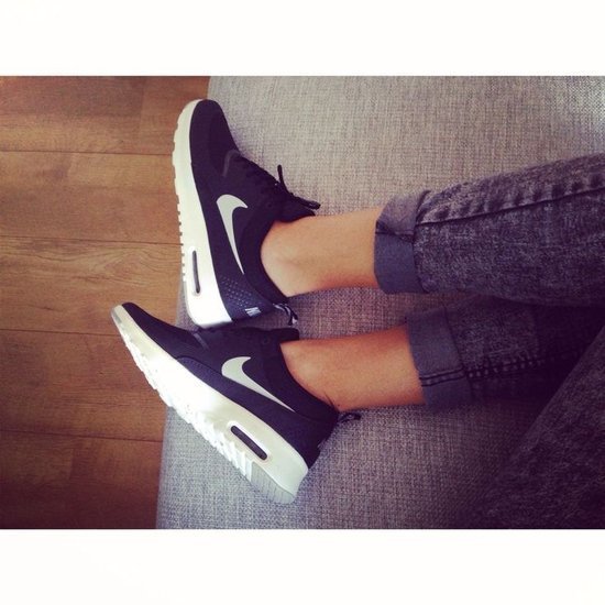 Nike air max thea akcija!