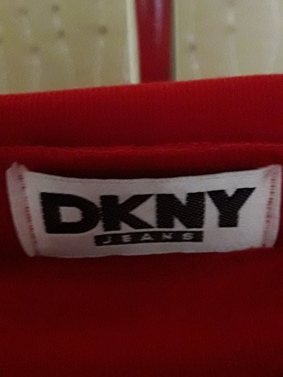 DKNY suknele 5.00eur.