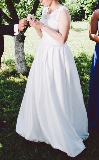 38-40 d. vintažinė vestuvinė suknelė