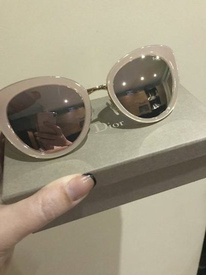 Nauji veidrodiniai akiniai