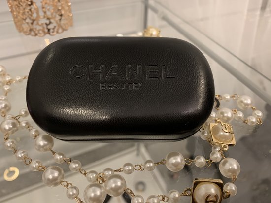 Chanel odinis deklas
