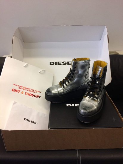 Nauji diesel batai
