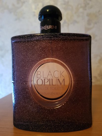 YSL Black Opium Glowing