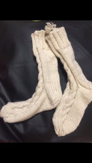 Rankų darbo vilnonės kojinės