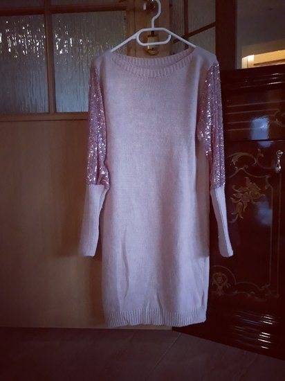 Suknelė megztinis