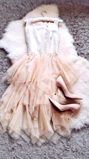 Elegantiska suknele ❤