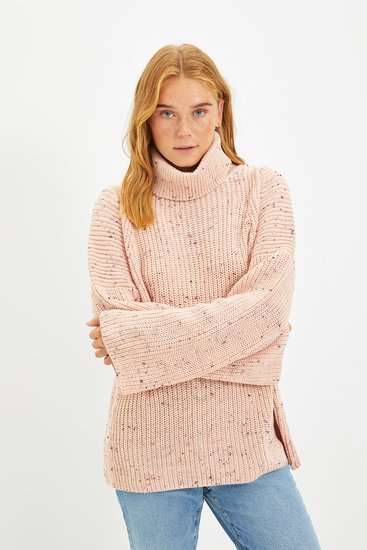 Rožinis megztinis 