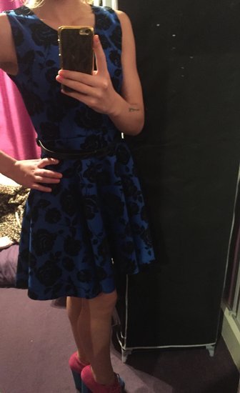 Grazi mėlyna suknelė