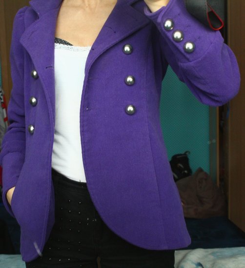 Violetinis, militaristinio stiliaus paltas