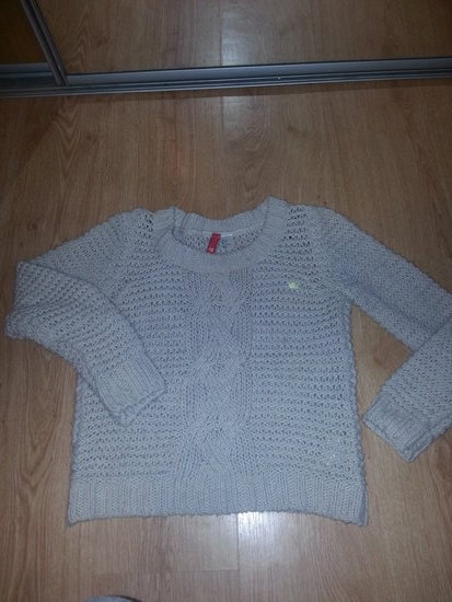 h&m trumpas megztinis
